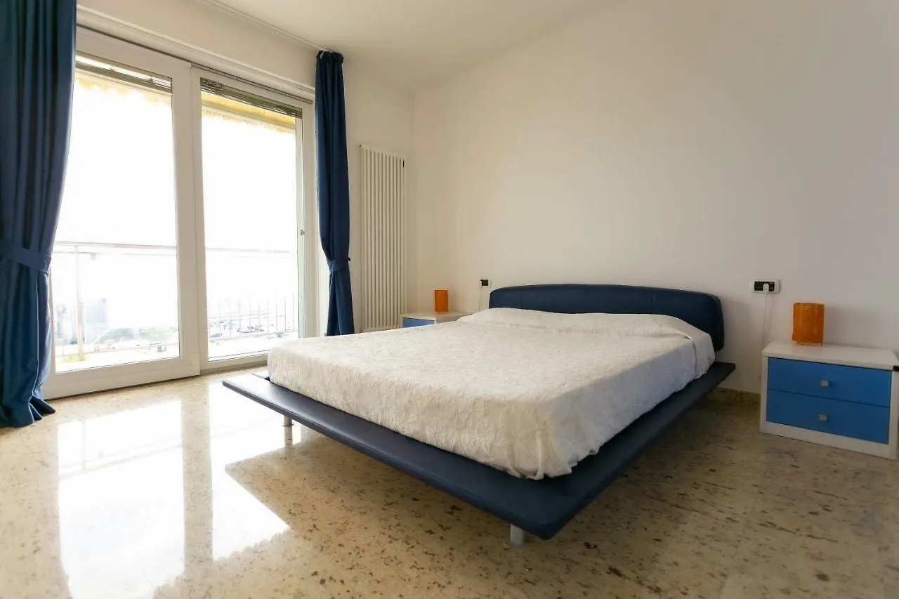 Le Murrine Frontemare Apartment Seaview Sottomarina 0*,  Italia
